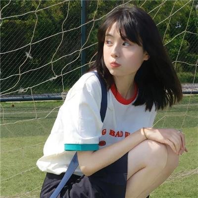 早餐时女歌迷快闪